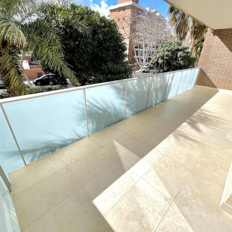 Apto de diseño Salou-piscina gym - Two-Bedroom Apartment - 37