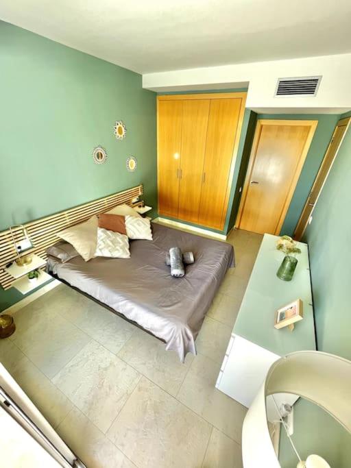 Apto de diseño Salou-piscina gym - Two-Bedroom Apartment - 39