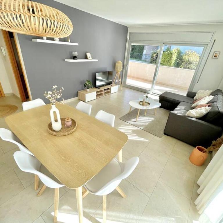 Apto de diseño Salou-piscina gym - Two-Bedroom Apartment - 40