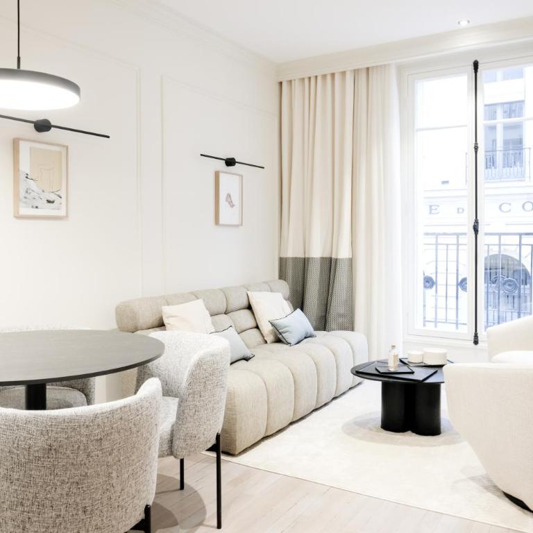 Bel appartement au centre de Paris - One-Bedroom Apartment - 12