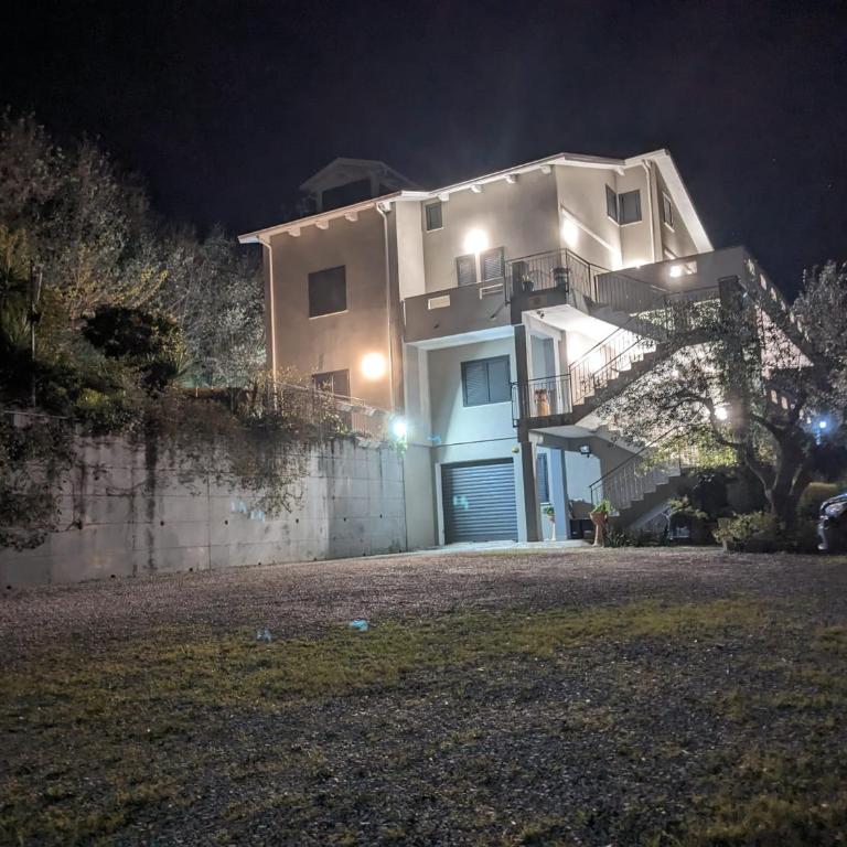 b&b binario nove e tre quarti - Camera Matrimoniale/Doppia con Letti Singoli con Balcone - 2