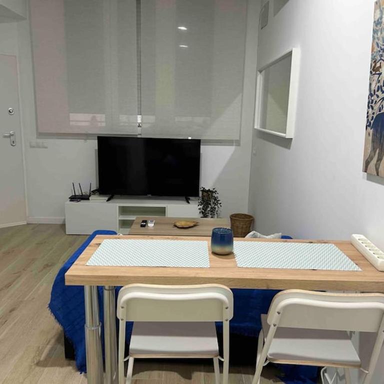 Estudio Avd. Velazquez - One-Bedroom Apartment - 10