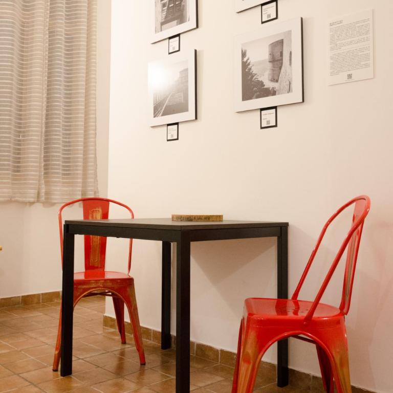 Downtown Lodge Museum - One-Bedroom Apartment - 3