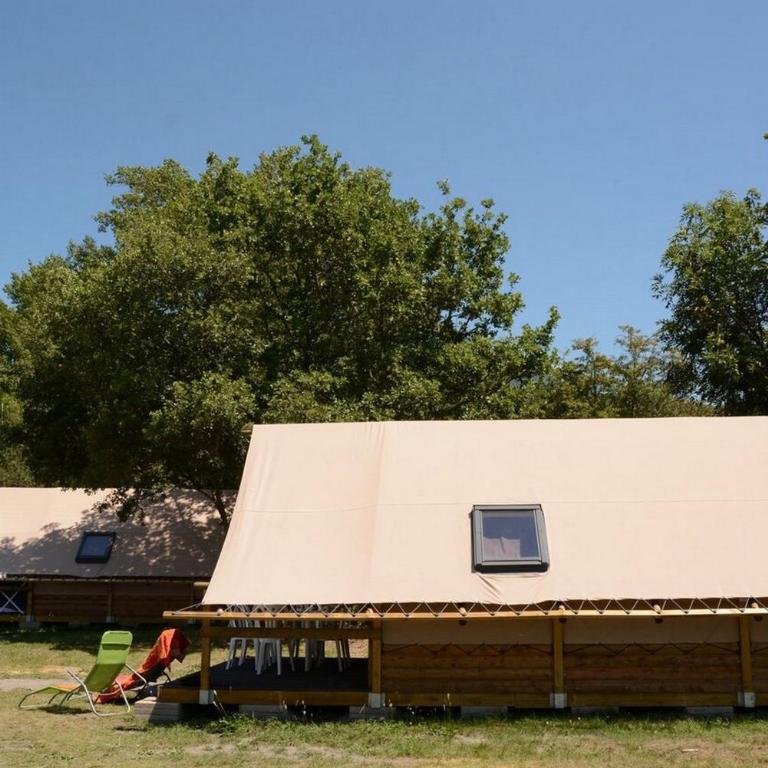 Camping le Petit Liou Sites & Paysages - Two-Bedroom Chalet - 2