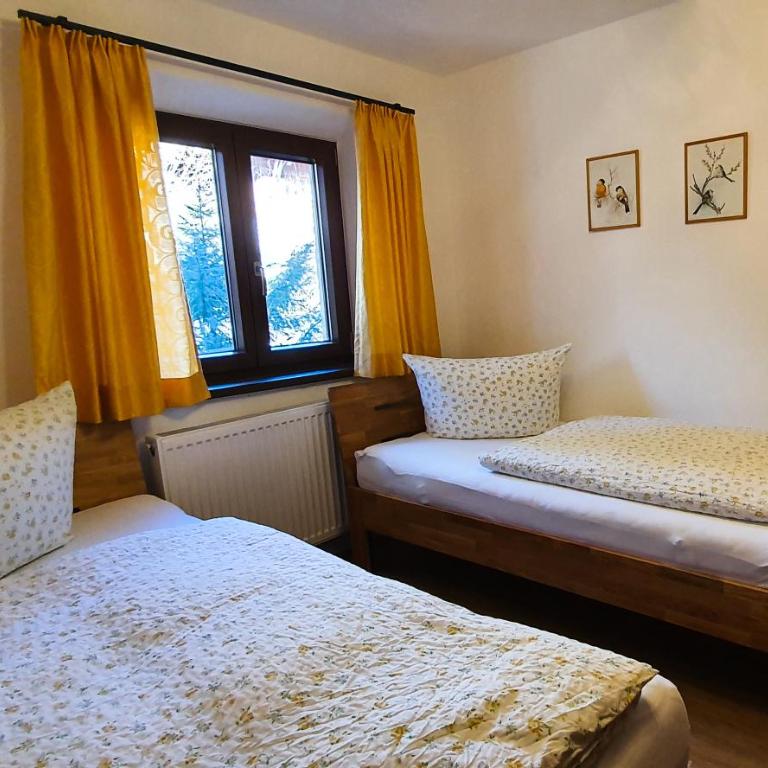 Ferienwohnungen Haus Braun - Apartment mit Balkon - 4