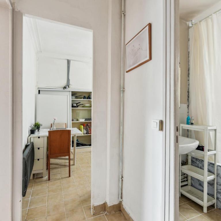 Studio Montmartre 15 min du Sacré-Cœur, cosy & chauffé - Appartement 1 Chambre - 4