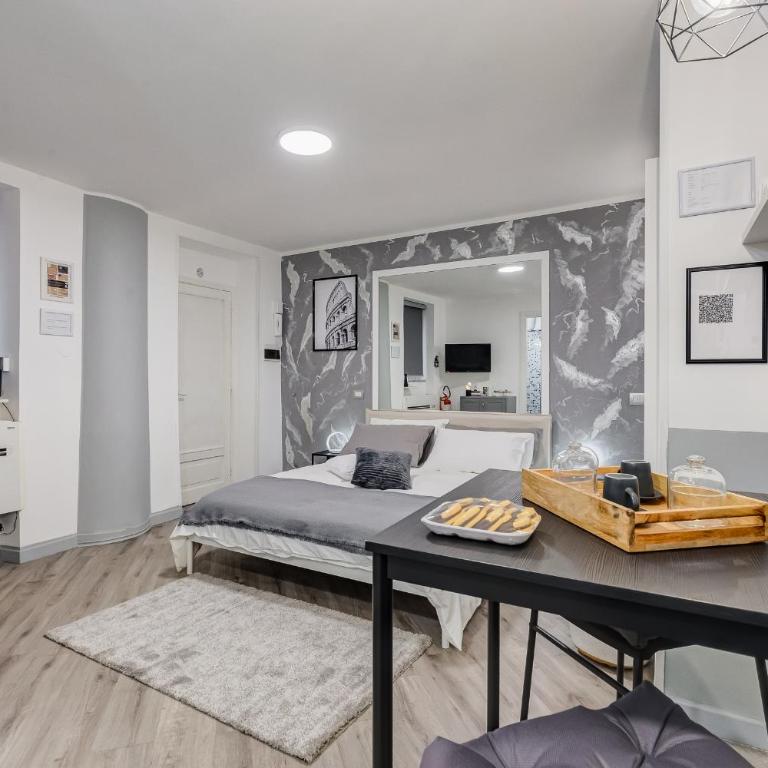 Diecipassi dal Colosseo - Vacation Home - 11