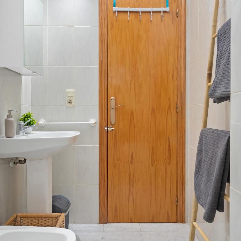 Casa Tomi y Luca - Three-Bedroom Apartment - 29