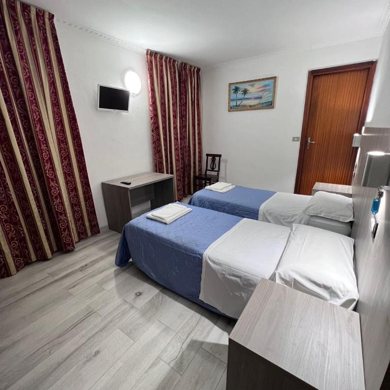 Taverna Dantesca - Doppel- oder Zweibettzimmer - 7
