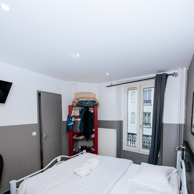 Hotel De La Poste - Chambre Double Standard - 31