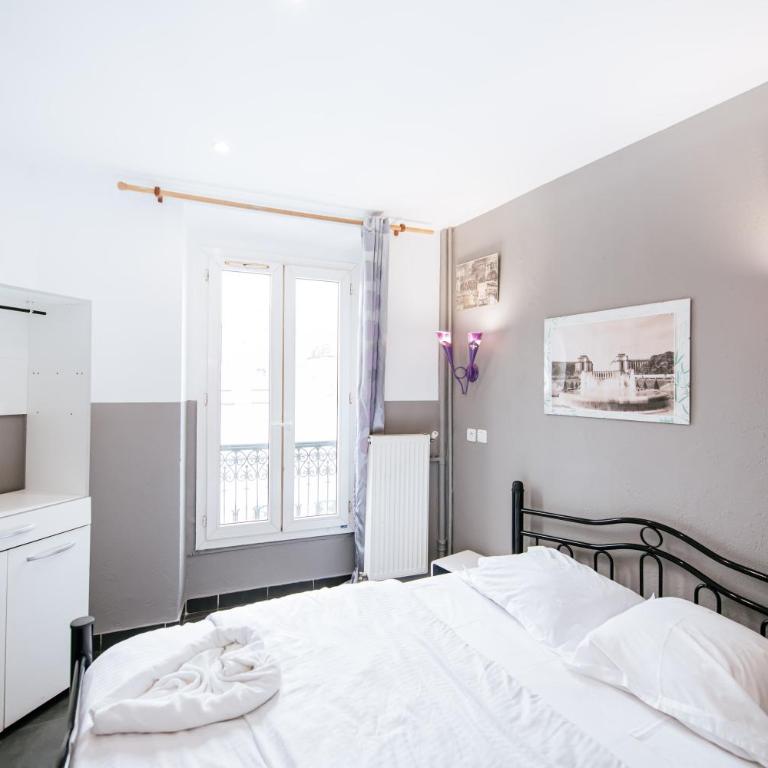 Hotel De La Poste - Chambre Double Standard - 29
