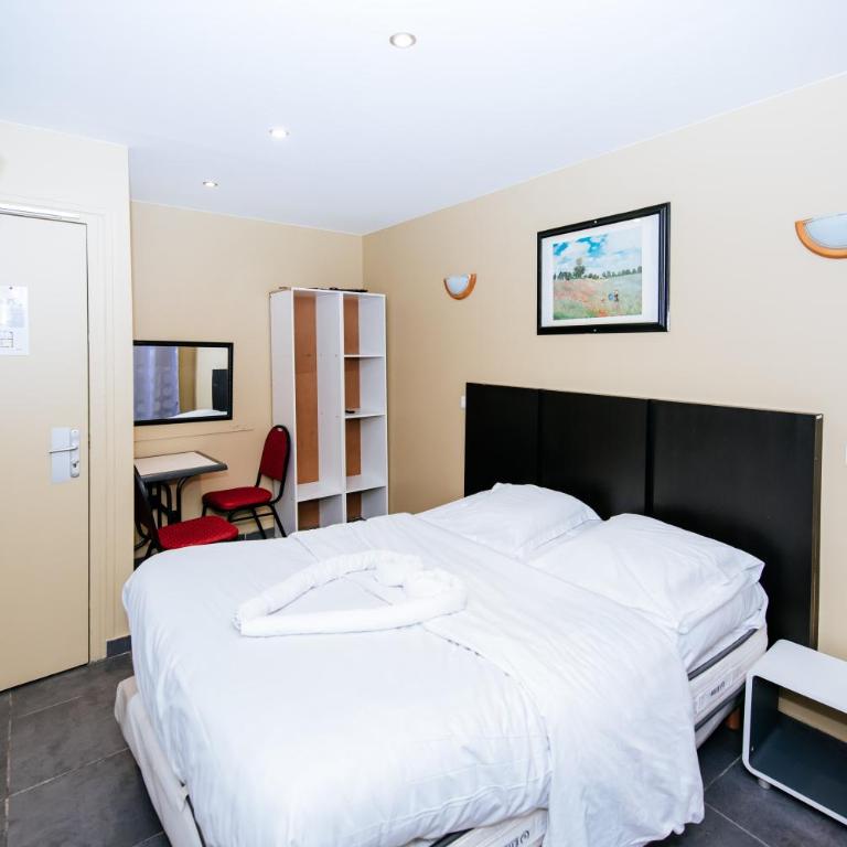 Hotel De La Poste - Chambre Double Standard - 15