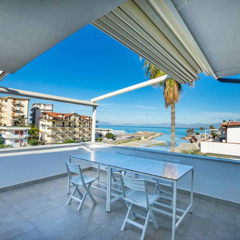 +61 - Sea View Apartment - Appartamento con Vista Mare - 14