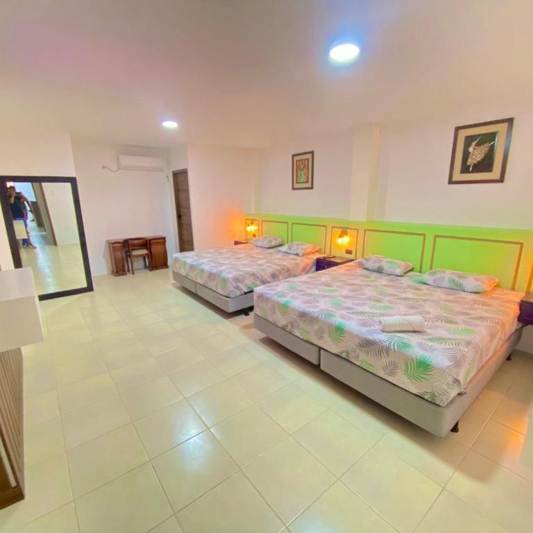 Hostal Marle - Habitación Doble - 2 camas - 1