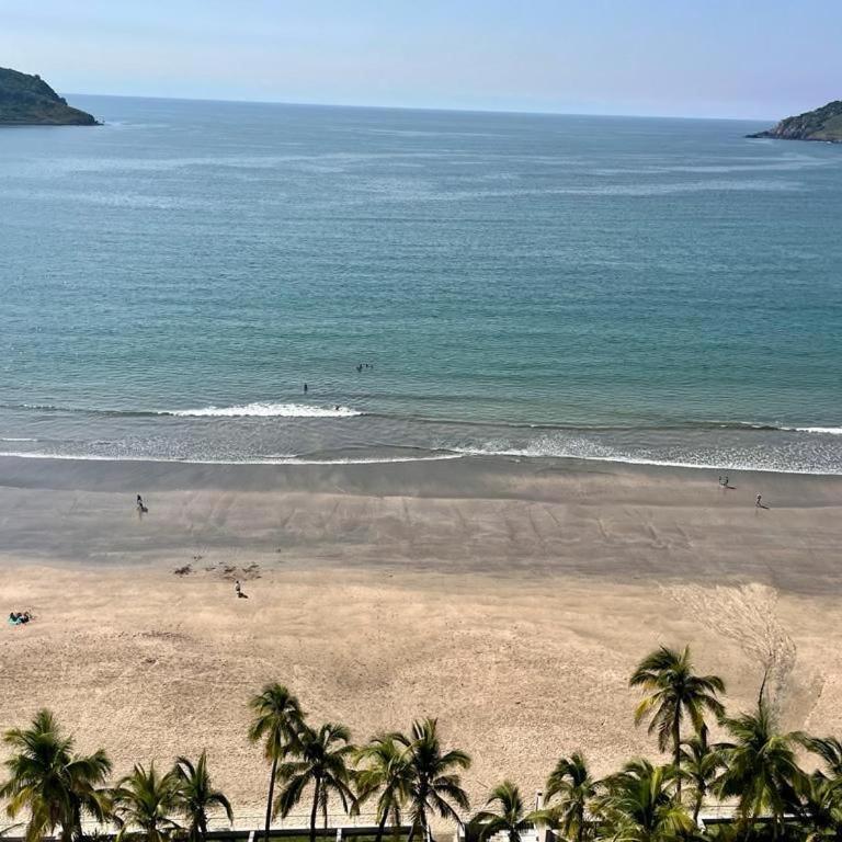 Camino al Mar Apartment Gold with Amazing View of the Ocean, Beach and Swimming Pool, 3 Rooms - Three-Bedroom Apartment - 31