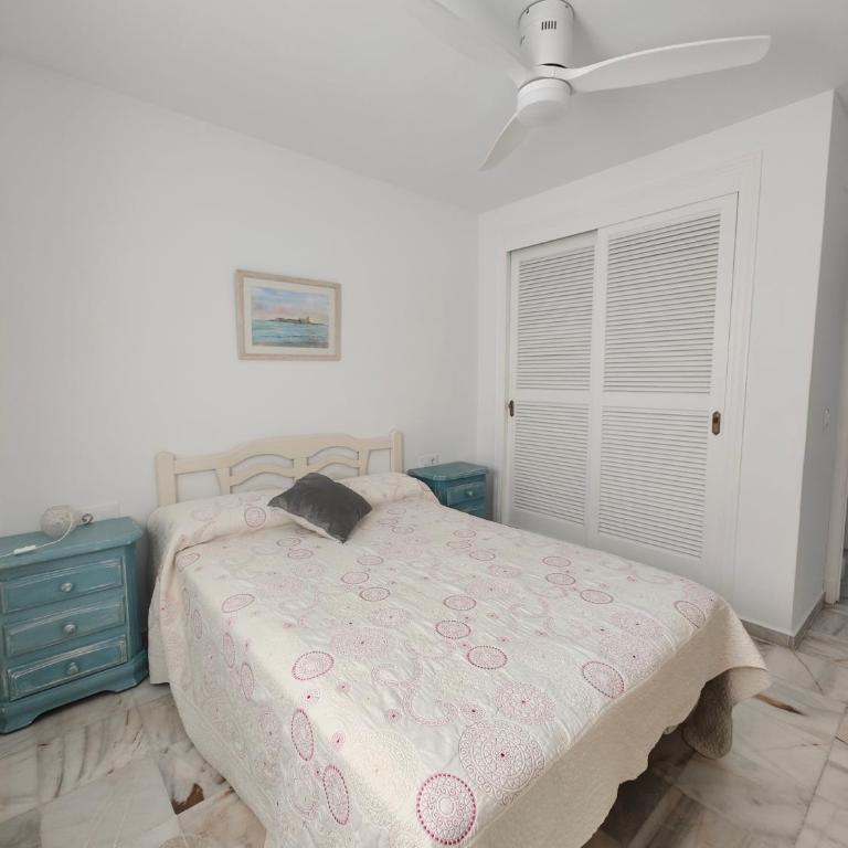 Apartamento con inmejorables vistas de la Barrosa - Apartamento de 2 dormitorios - 2