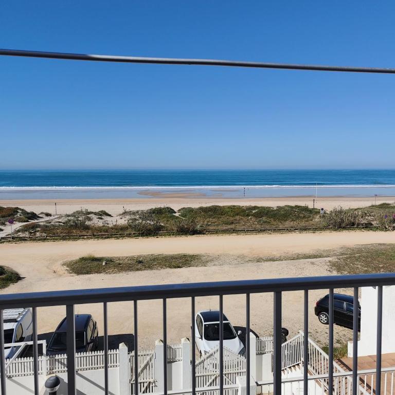 Apartamento con inmejorables vistas de la Barrosa - Apartamento de 2 dormitorios - 18