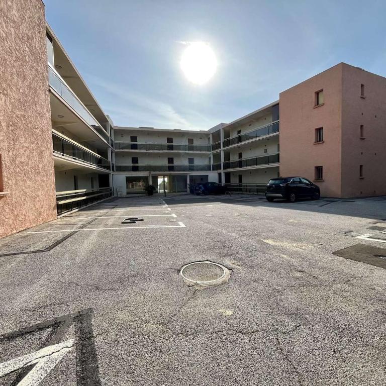 Studio moderne avec parking et climatisation à Cavalaire-sur-Mer - FR-1-226B-187 - Apartamento - 14