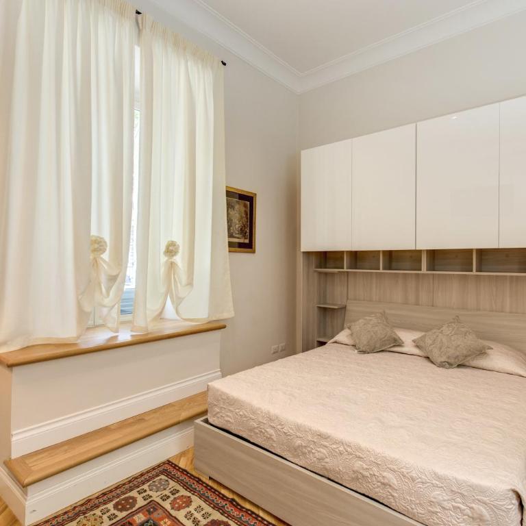 Casa Claudia Giulio Cesare - Camera Matrimoniale Deluxe 1 - 4