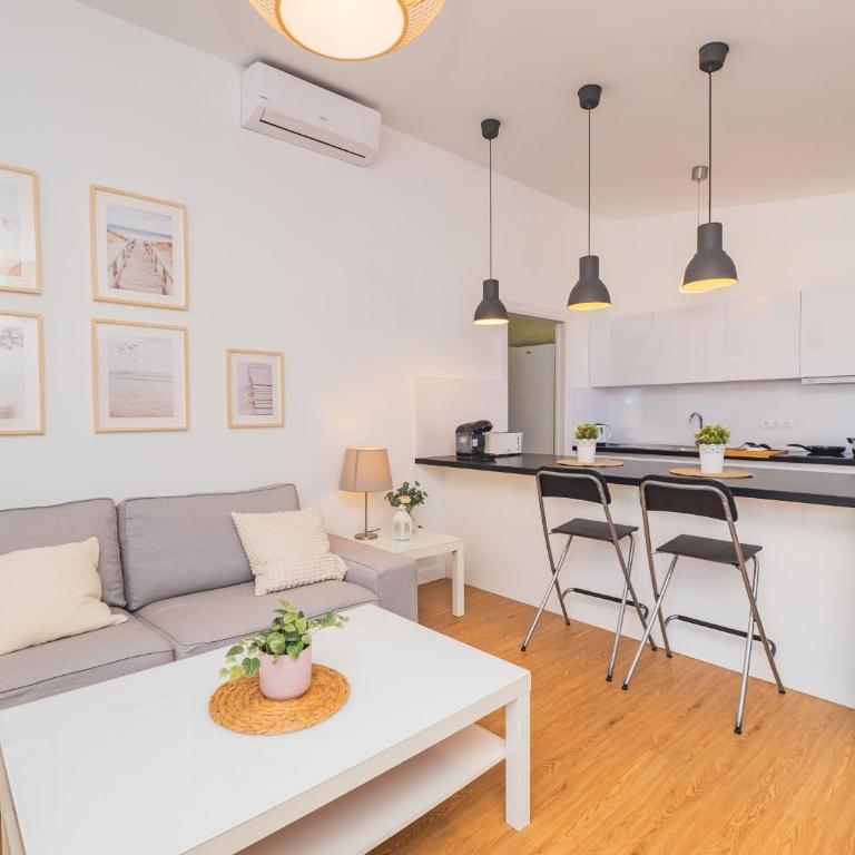 Cubo's Finca Entrepinos - Two-Bedroom House - 12