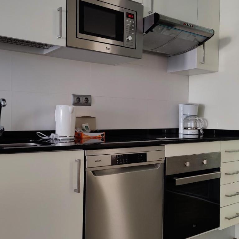 MIRADOR Poniente beach apartments - Superior Apartment - 6