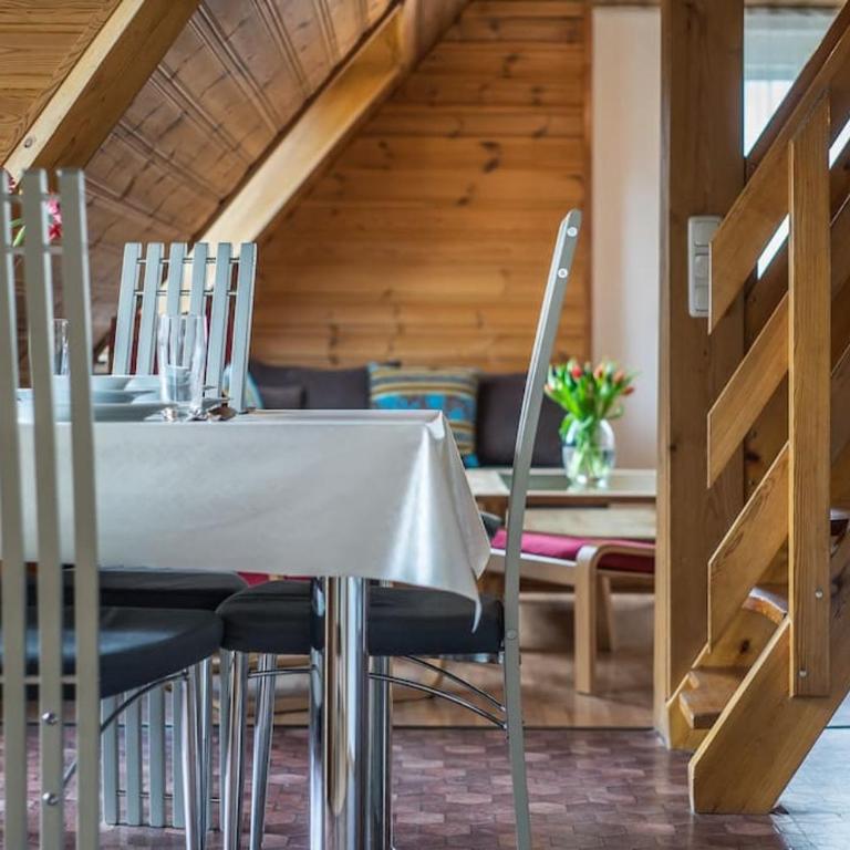 Apart Nordgrat - Buxacher Straße 23 + Motorradvermietung - Apartment mit 3 Schlafzimmern - 3