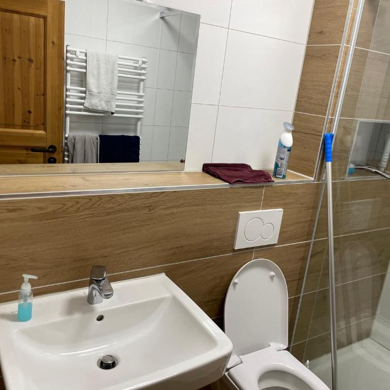 Apart Nordgrat - Buxacher Straße 23 + Motorradvermietung - Apartment mit 3 Schlafzimmern - 15