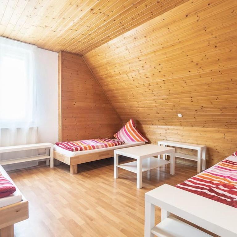 Apart Nordgrat - Buxacher Straße 23 + Motorradvermietung - Apartment mit 3 Schlafzimmern - 23