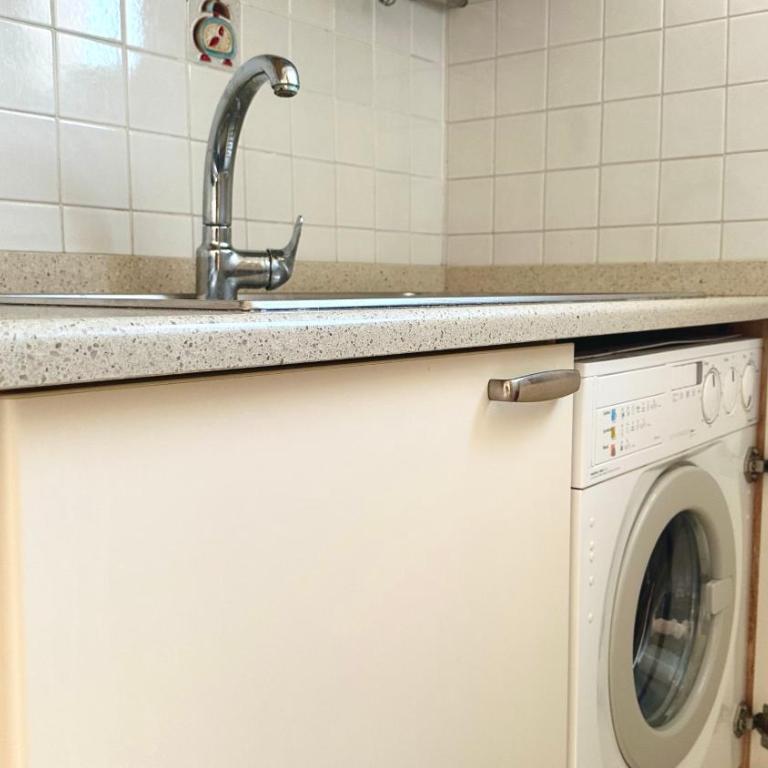 S256 - Sirolo, comodo trilocale in centro - Appartamento con 2 Camere da Letto - 12