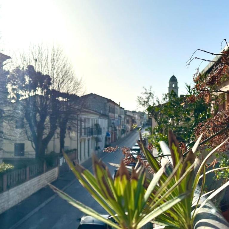 S256 - Sirolo, comodo trilocale in centro - Appartamento con 2 Camere da Letto - 2