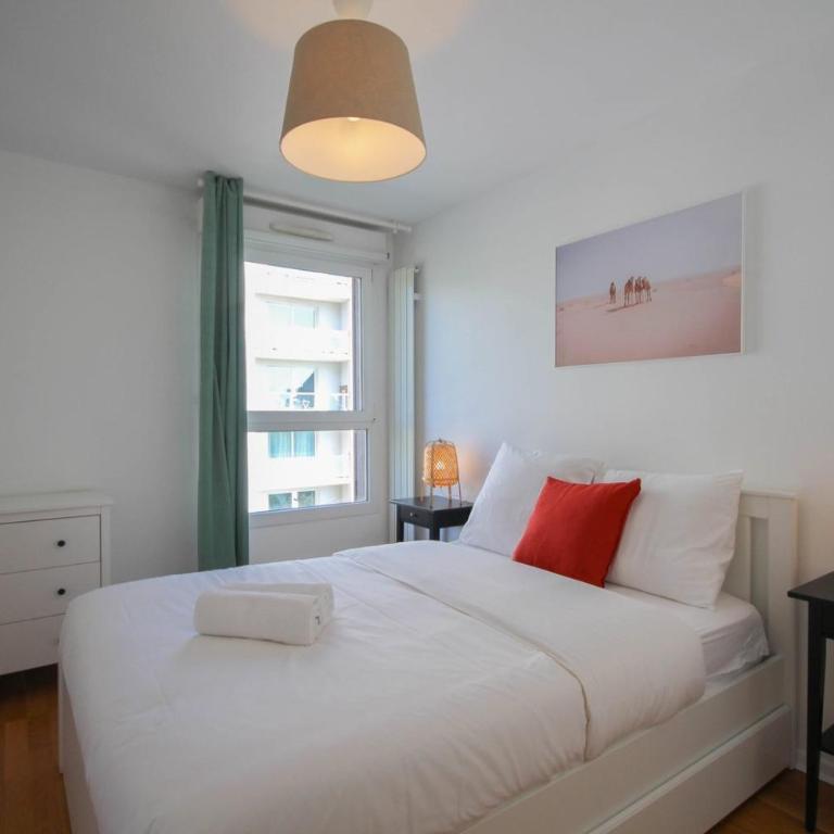 Apartment in residence with balcony and parking - Apartment - 9