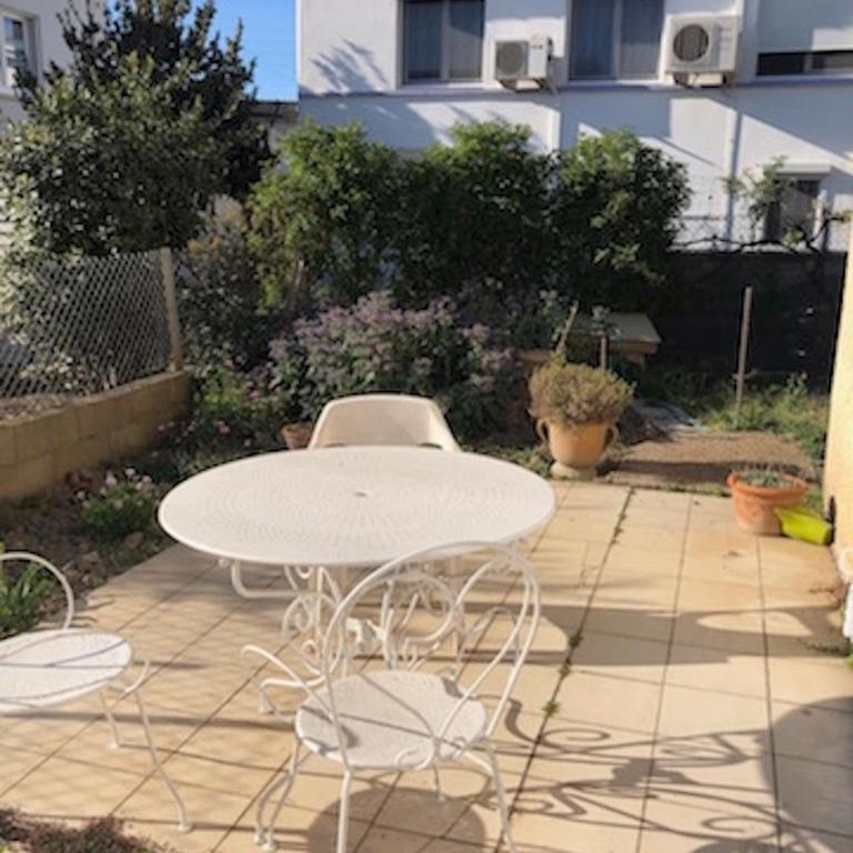 2 pièces Arles - Appartement 2 Chambres - 1