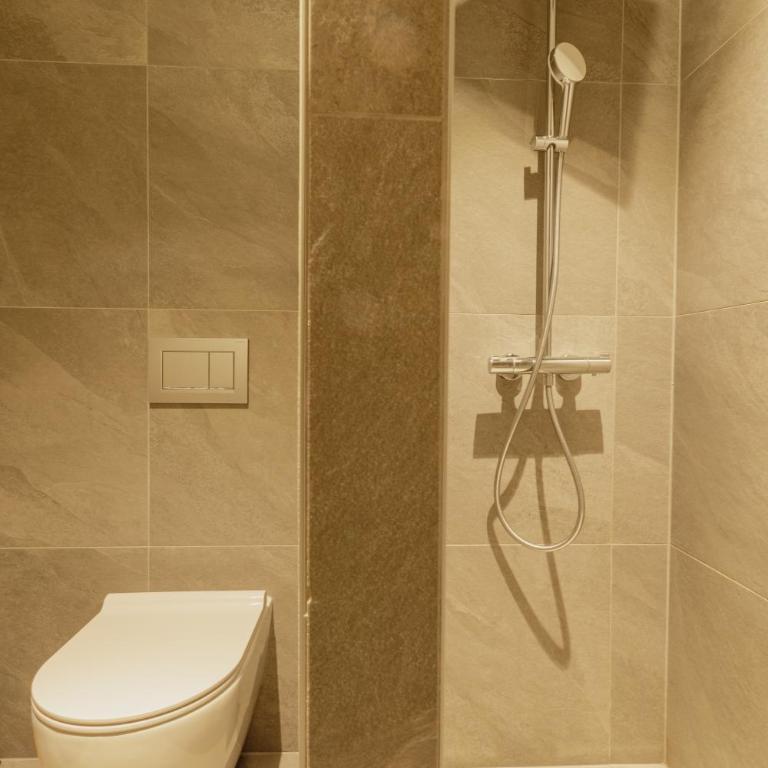 Studio rénové et élégant en plein centre - Appartement 1 Chambre - 29