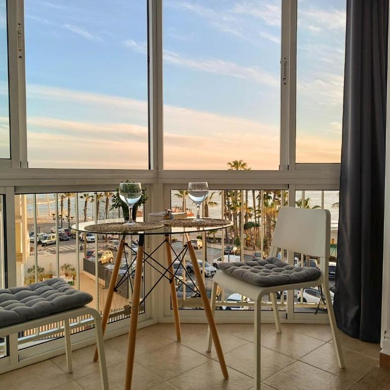 Ruselo 308. Loft en paseo marítimo de Torrox Costa - Estudio con vistas al mar - 12