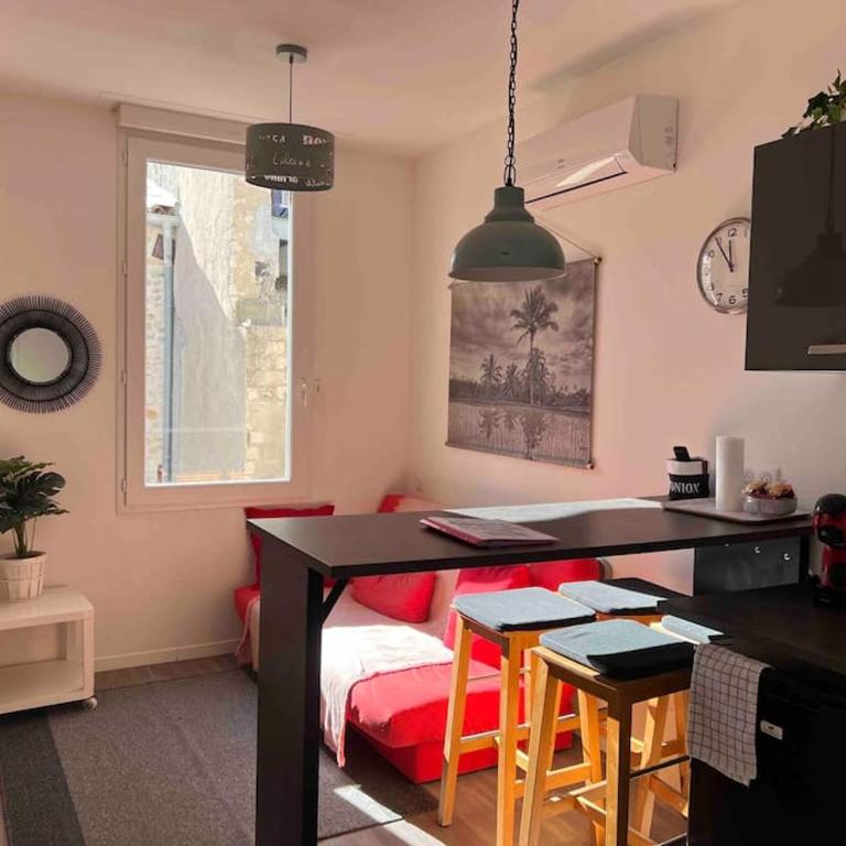 Hyper Centre Ville, le Brion - One-Bedroom Apartment - 1