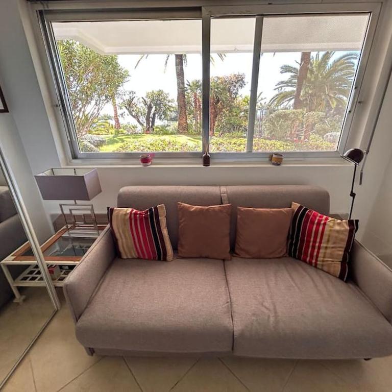 Studio golfe-juan piscine plage privée tennis - Appartement 1 Chambre - 5