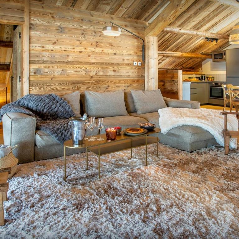 Chalet Backflip - OVO Network - Chalet - 9