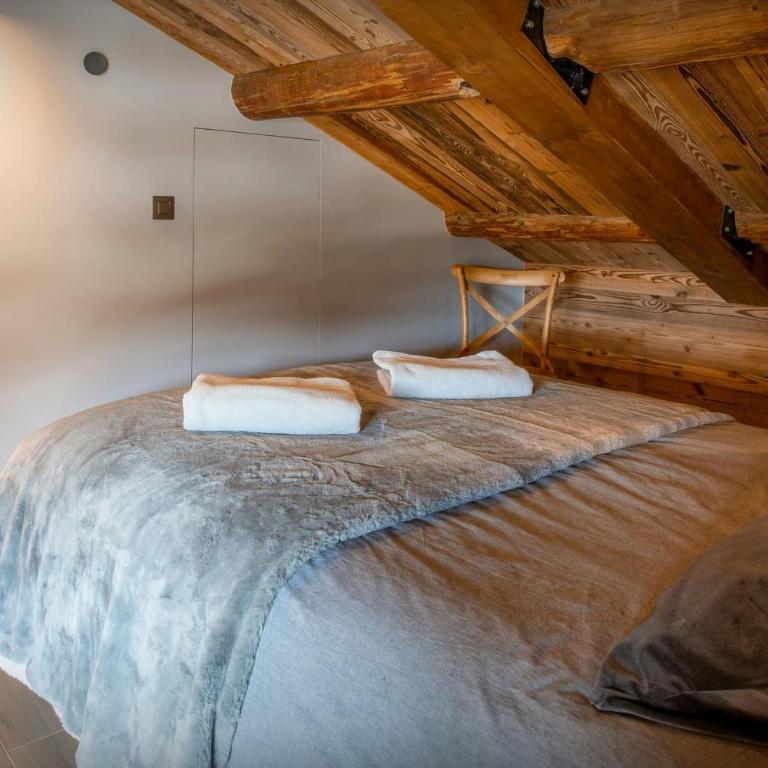 Chalet Backflip - OVO Network - Chalet - 16