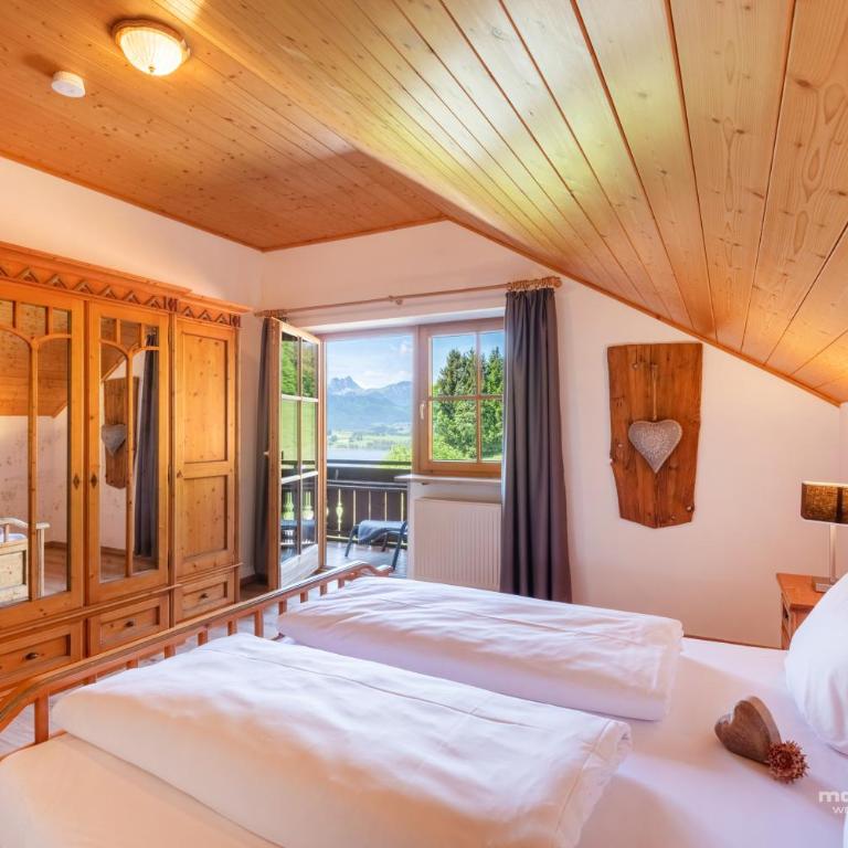 Hartungs Hoteldorf - Familienzimmer mit Küchenzeile - 6