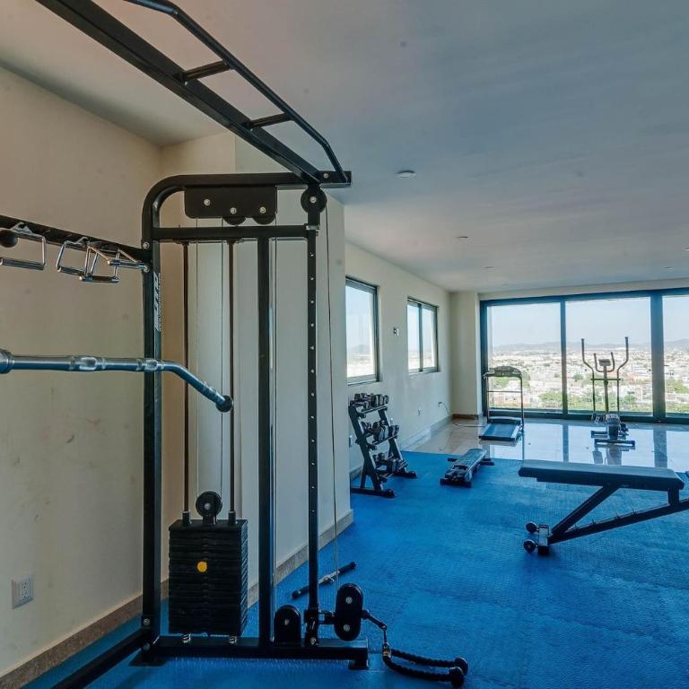 Terraza con vista al mar y a atardeceres - Two-Bedroom Apartment - 20
