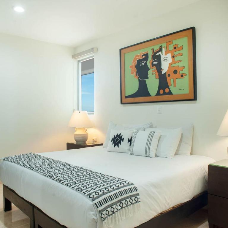 Spacious Apartment with Private Balcony & Ocean View - Brujas - Two-Bedroom Apartment - 11