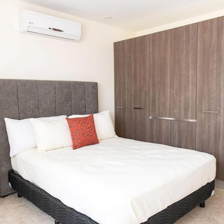 Vista a la Laguna y Amenidades Unicas - Two-Bedroom Apartment - 5