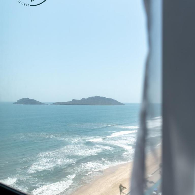 Moderno condominio con vista al mar! - Two-Bedroom Apartment - 21