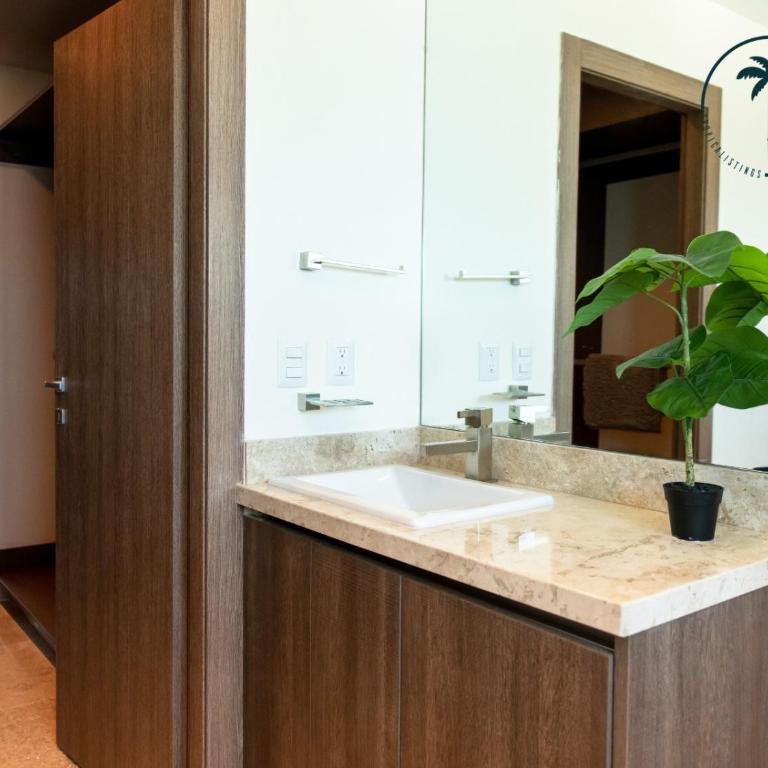 Terraza con Vista al Mar, BBQ y Piscina - Two-Bedroom Apartment - 25