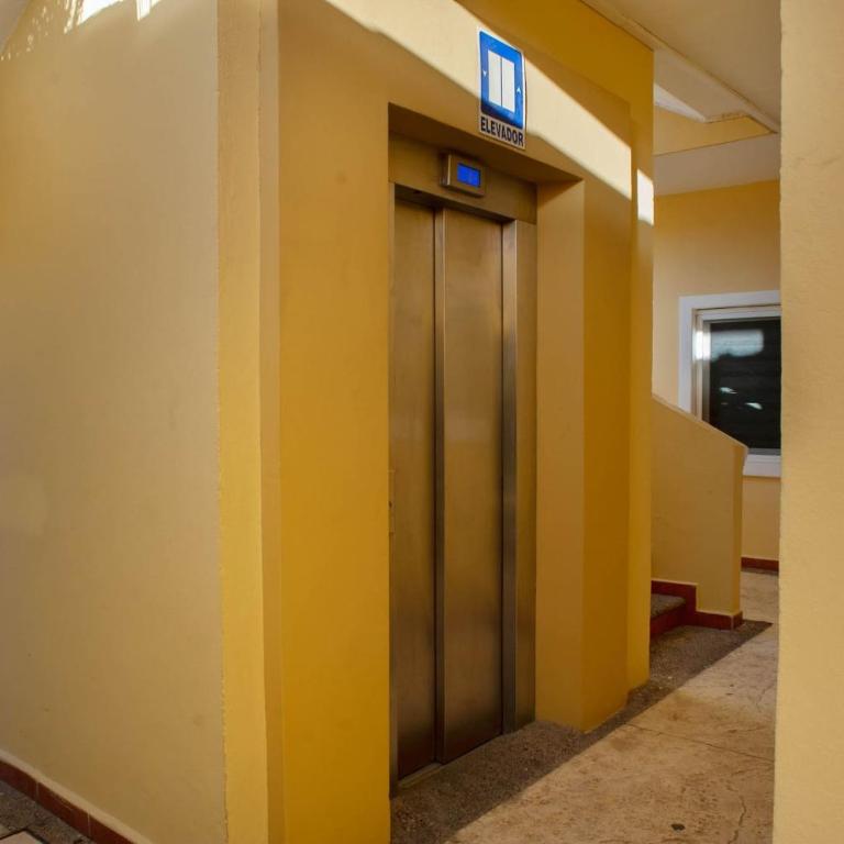 Spacious Apartment with Pool Facing the Ocean in Mazatlán - Marina - Apartment with Balcony - 23