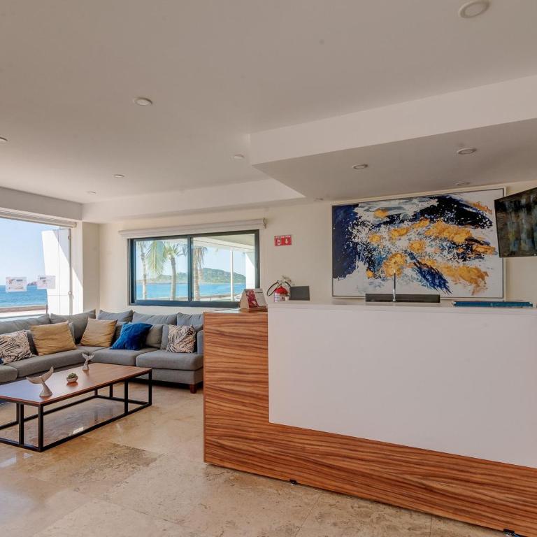 Hermosa Vista al Mar, Condominio de Lujo! - Two-Bedroom Apartment - 21