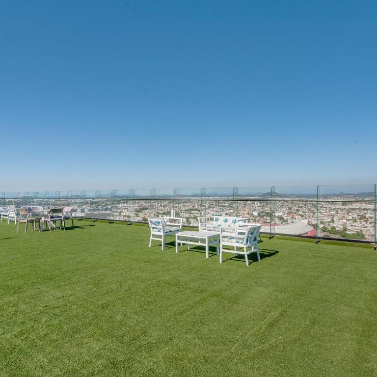 Hermosa Vista al Mar, Condominio de Lujo! - Two-Bedroom Apartment - 34