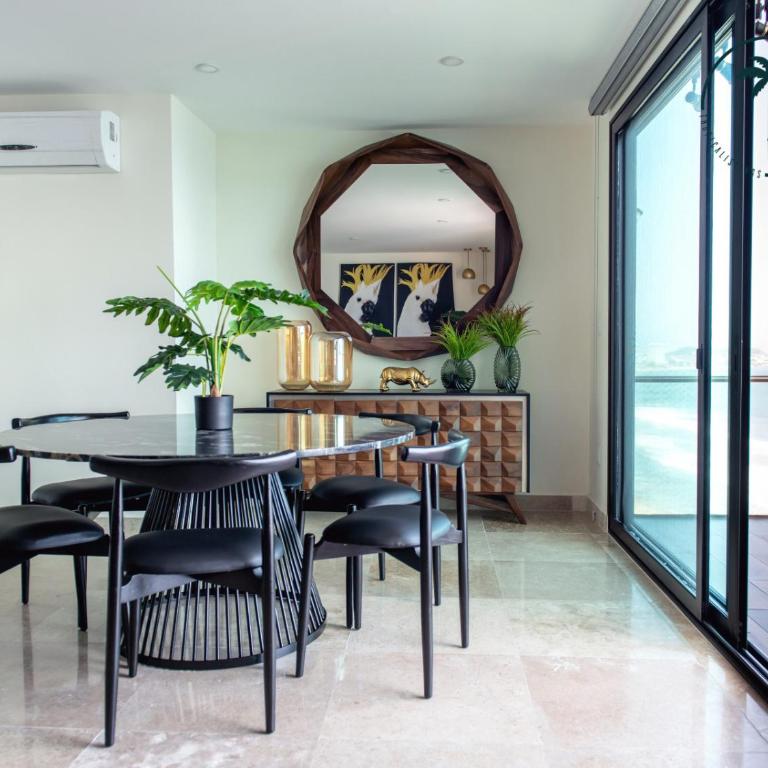 Hermosa Vista al Mar, Condominio de Lujo! - Two-Bedroom Apartment - 12