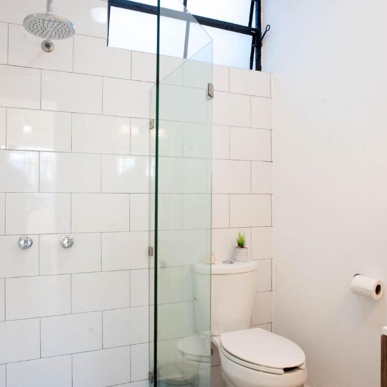Acogedor Dpto Bien Ubicado con Buena Iluminación - Romanita 2 - Two-Bedroom Apartment - 11