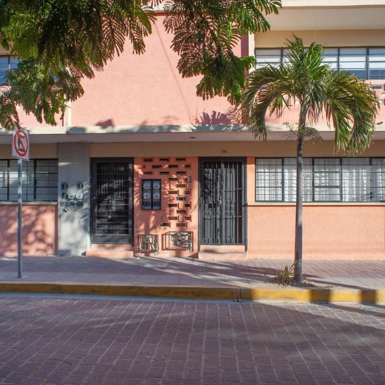 Acogedor Dpto Bien Ubicado con Buena Iluminación - Romanita 2 - Two-Bedroom Apartment - 17
